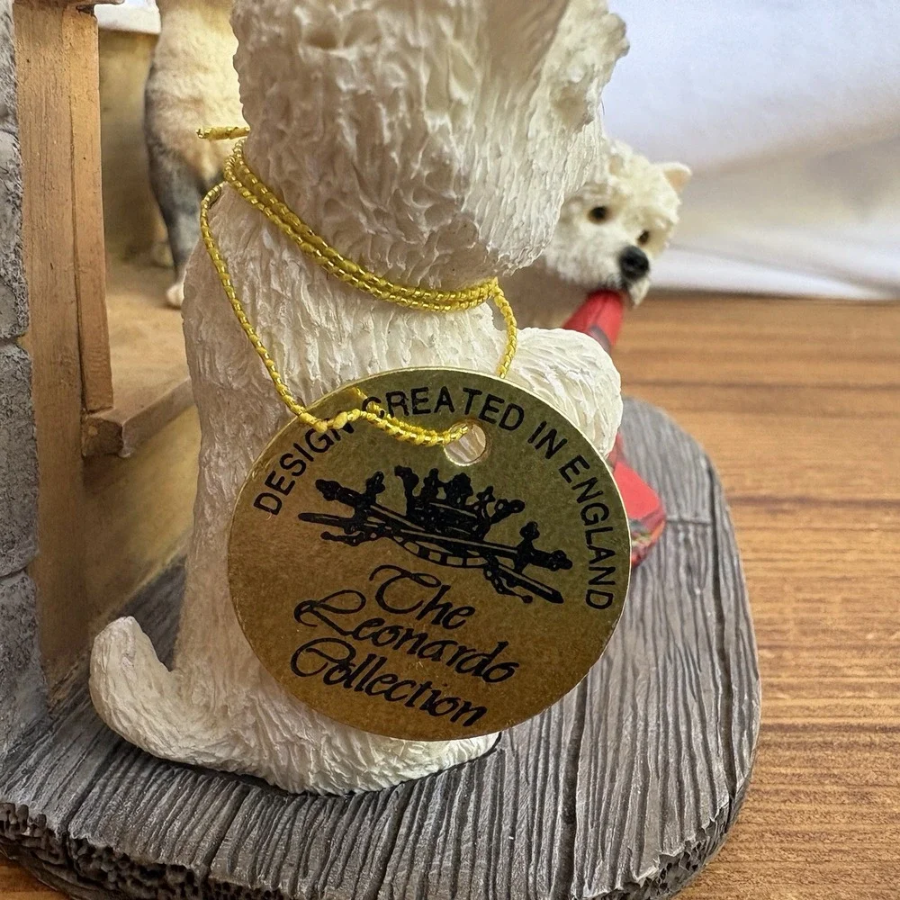 Leonardo Collection Westie Dogs Gray Kitten Figurine No Place Like Home 1998